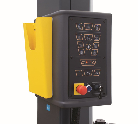SIAT BeeWrap - mobilny robot do owijania palet