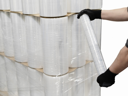 Folia stretch ręczna 1.5 kg | 23 µm | transparentna